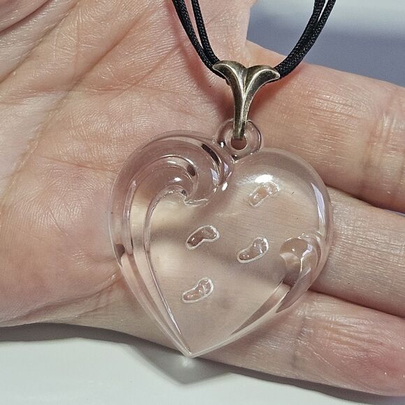 Sterling Silver Lenox Footprints in the Sand Glass Heart Pendant 17" Necklace - Picture 1 of 15